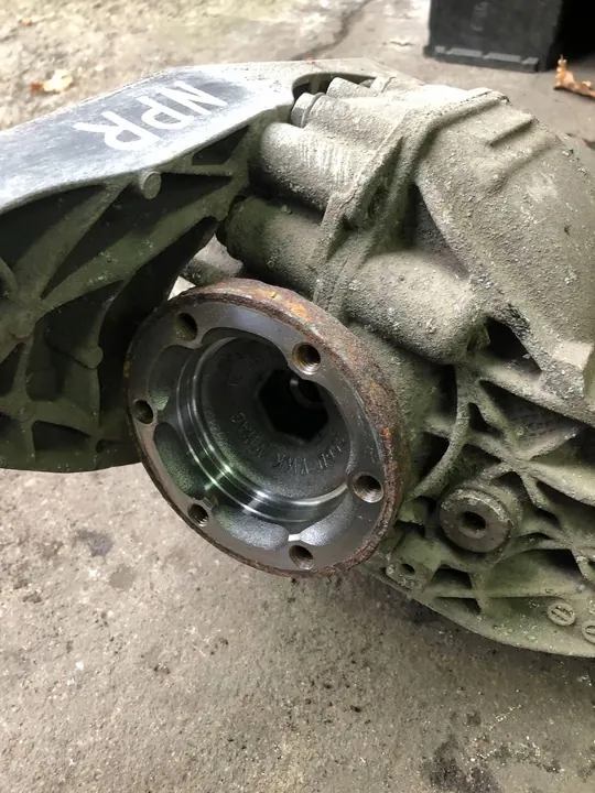 Takadifferentiali Audi A4 S5 A6 4G A7 RS7 4G8 A8 4H NPR image 4