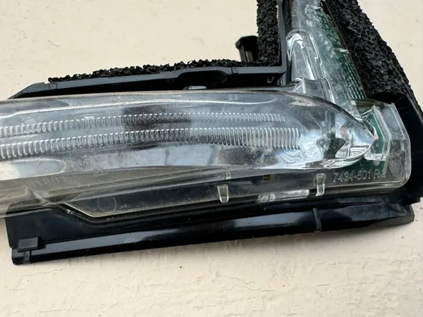 Luz de pisca Volvo XC60 II image 3