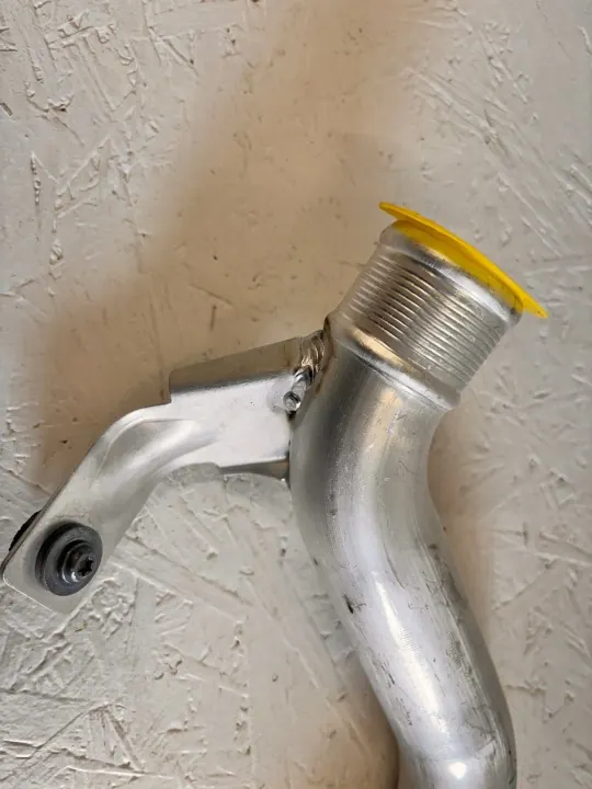 Tuyau d'air Audi VW 4.2 TDI OEM 4L0145941 - Occasion image 5