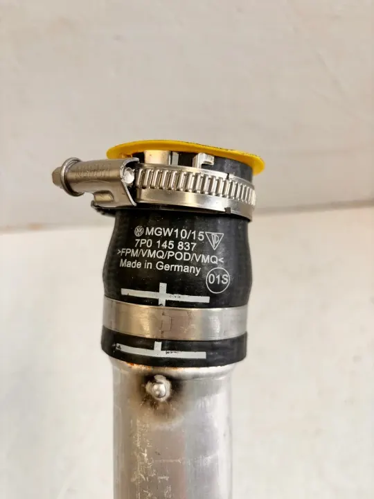 Tuyau d'air Audi VW 4.2 TDI OEM 4L0145941 - Occasion image 9