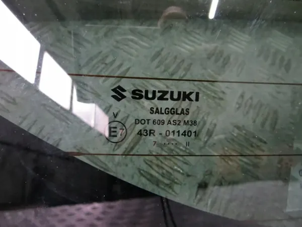 Suzuki Vitara III Kofferbakruit OEM 206/054 image 7