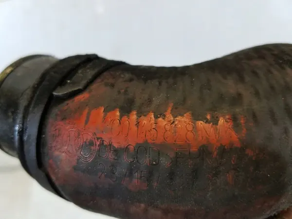 Tuyau VW EOS 2.0 TDI 3C0145828M image 3