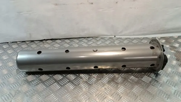 Tanque AdBlue Scania usado OEM 1777459 - Peças image 2