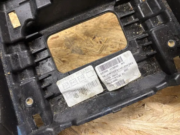 Support de tunnel central Mercedes GLE W167 OEM image 5