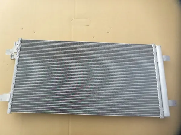 Ilmastointijäähdytin SEAT Ibiza V Polo 2G VI 2Q0816411A image 5