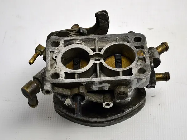 Renault Spjällhus OEM 32/360FR2/104 - Begagnad image 5