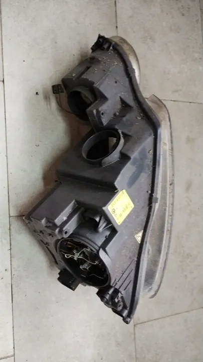 Refletor Skoda OE 5L1941018C image 3