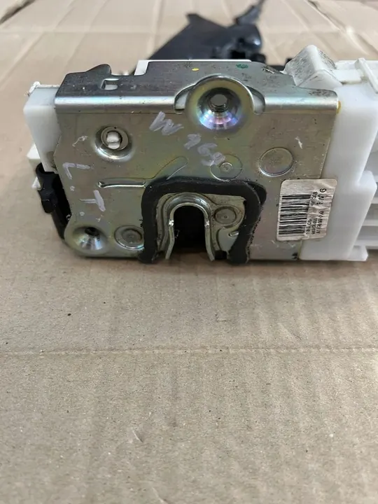 MERCEDES W169 HÖGER BAKLÅS A1697302235 image 3