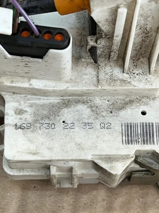 MERCEDES W169 HÖGER BAKLÅS A1697302235 image 6