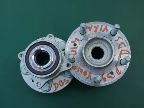 OEM 4G43-2B663-AD SSC-LK7 Pyöränlaakeri Aston Martinille image 2