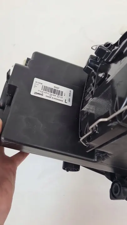 Farol esquerdo Seat Altea 04-09 Valeo H1/H7 image 8