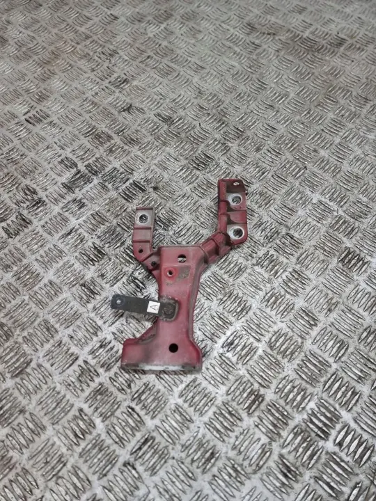 Soporte de radiador Jaguar F-Pace OEM HK8317K899AD image 2