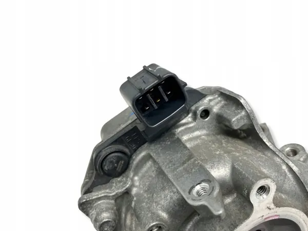 Waterpomp OYT27258 voor Toyota Hybride 2.0L Motor image 4