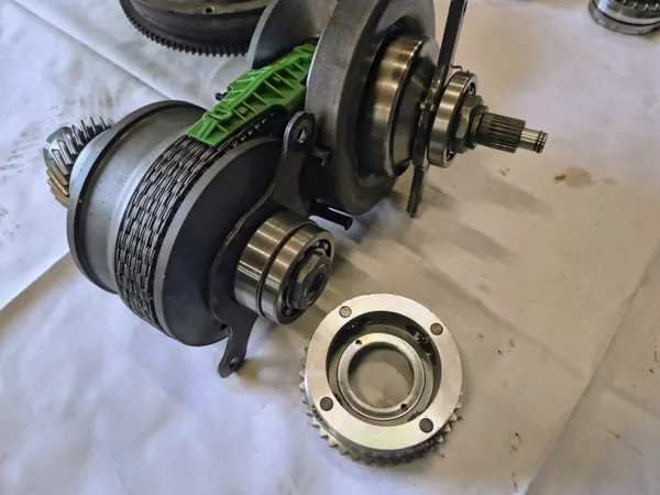Chaîne et boîtier CVT Subaru OEM TR69GSI4G6 image 10