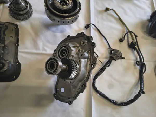 Chaîne et boîtier CVT Subaru OEM TR69GSI4G6 image 6