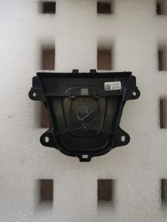 Mercedes Abdeckung A2326800003 - Gebrauchtes Originalteil image 3