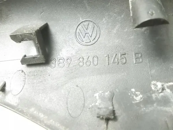 OEM 3B9860145B Linker voor dakrailplug - Gebruikt image 6