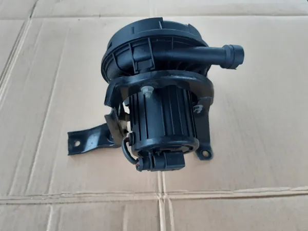 Audi A6 C6 3.0 TFSI sekundärluftpump OEM 078906601N image 3