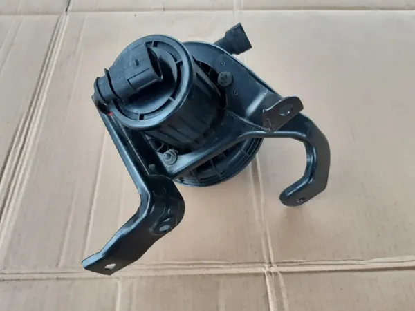 Audi A6 C6 3.0 TFSI sekundärluftpump OEM 078906601N image 4