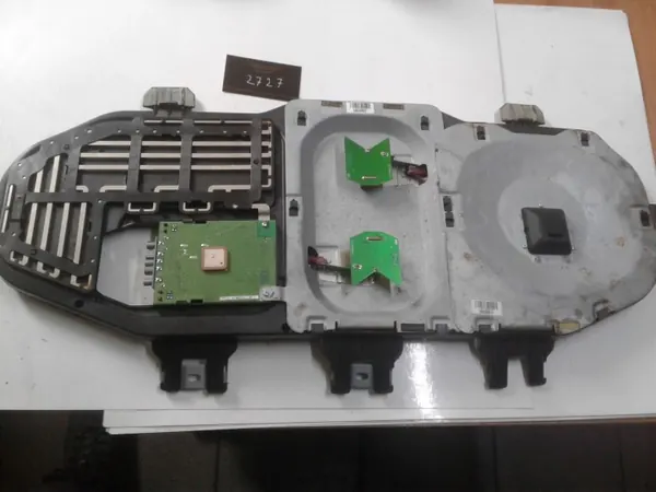 Antenneversterker OEM 1648203075 - Mercedes-Benz image 2
