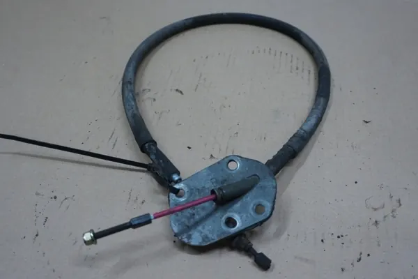 Nissan Patrol Y61 Handbromslänk OEM 3.0 Di image 4