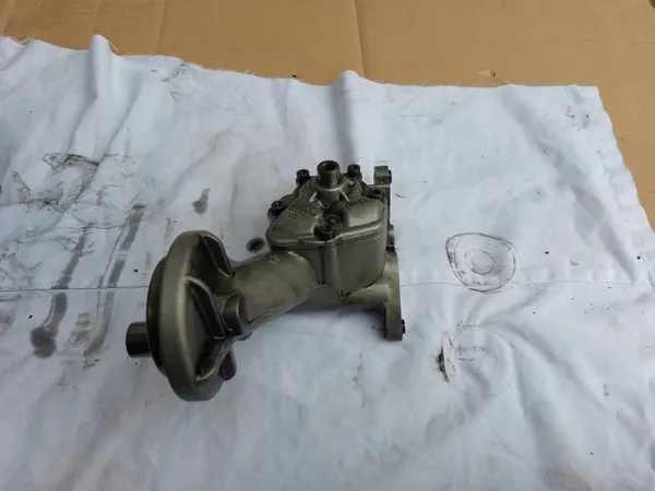 Bomba de óleo OEM 059115105AD para Audi A6 C6 3.0 TDI ASB image 2