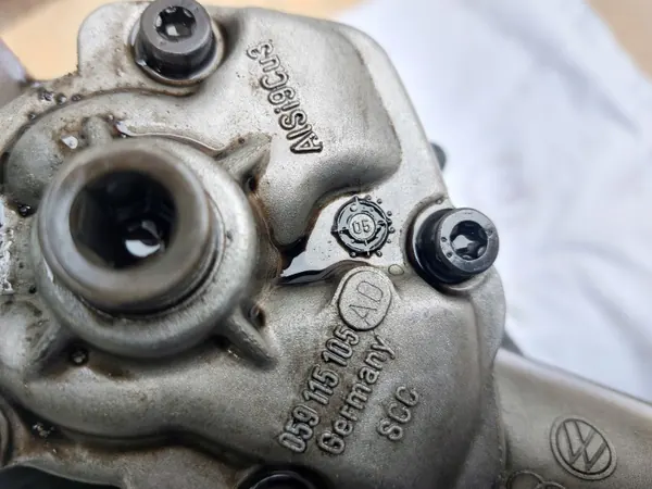 Bomba de óleo OEM 059115105AD para Audi A6 C6 3.0 TDI ASB image 6