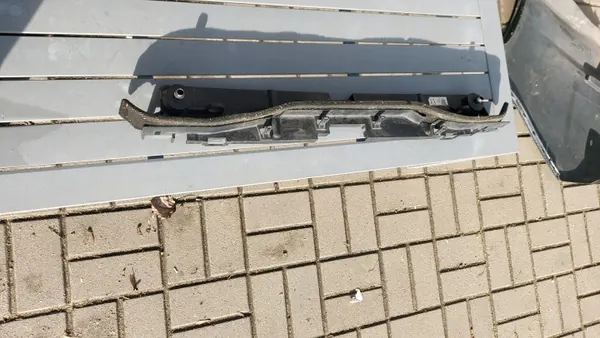 Toyota Ventilator Radiator Behuizing OEM 16040-0t540 image 2