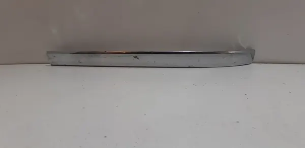 VW Touareg II Etupuskuri Kromilista Vasemmalle 7P6853253 image 2