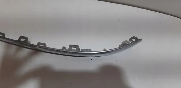 VW Touareg II Etupuskuri Kromilista Vasemmalle 7P6853253 image 6