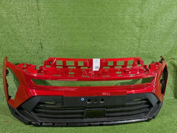 Pare-chocs avant Renault Captur II Lift 24 - OEM CSC26429 image 1