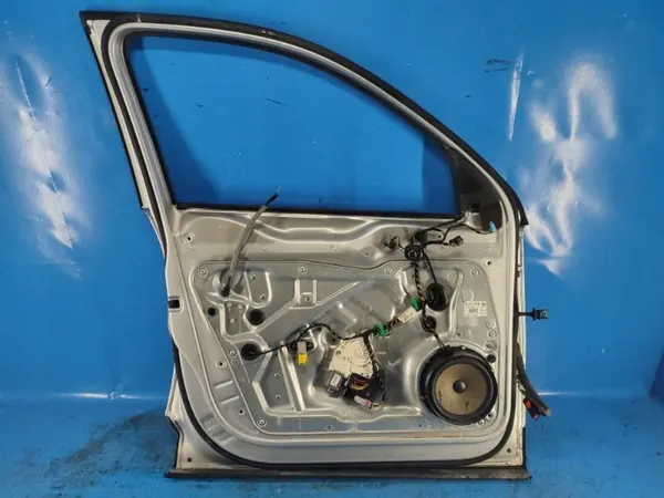 Vänster framdörr VOLKSWAGEN TIGUAN 08-17 image 4