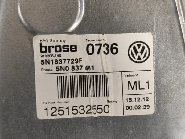 Vänster framdörr VOLKSWAGEN TIGUAN 08-17 image 9