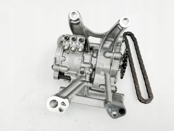 Olje pump BMW 1 F40 1.5 8631810 image 3