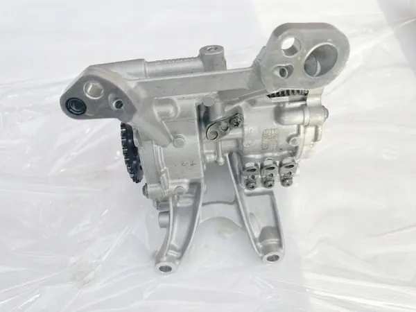 Olje pump BMW 1 F40 1.5 8631810 image 8