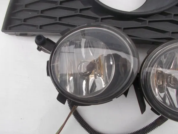 Griglia Alogena Sinistra Destra Seat Ibiza IV 6J0853666A image 2