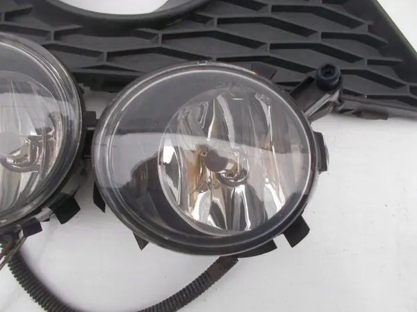 Griglia Alogena Sinistra Destra Seat Ibiza IV 6J0853666A image 3