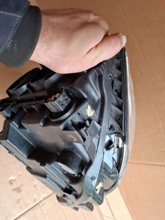 VOLKSWAGEN PASSAT B8 ETULAMPPU H7 3G1941006C image 5