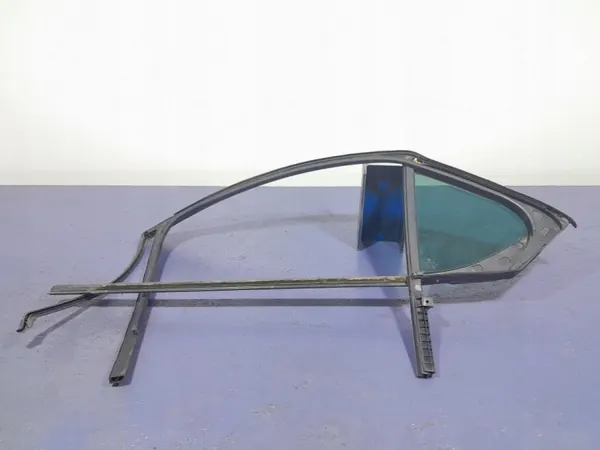 Junta puerta trasera derecha Skoda Superb III OEM 3V5845210CC image 4