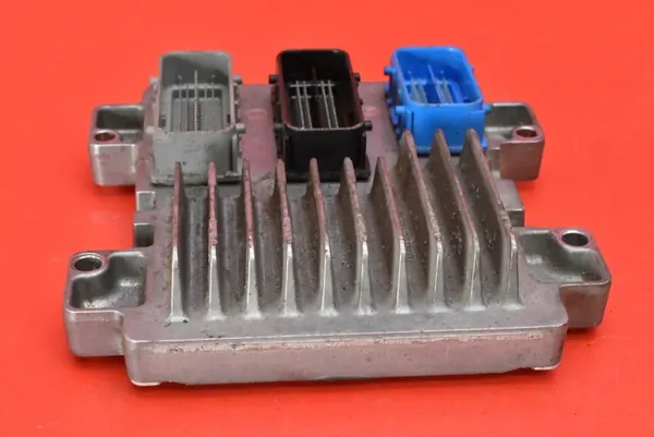 Moottorin ohjausyksikkö Opel Astra 4 IV J 1.4 Turbo image 5