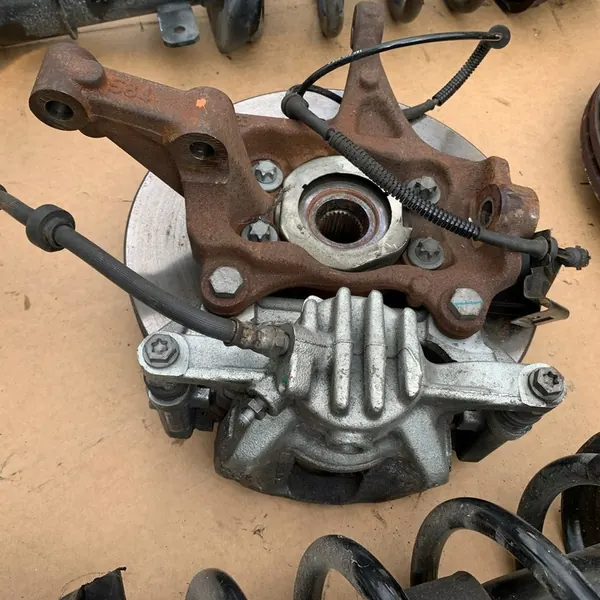 Ammortizzatore Destro Mozzo 543025750R Trafic III Vivaro 2.0 DCI image 6