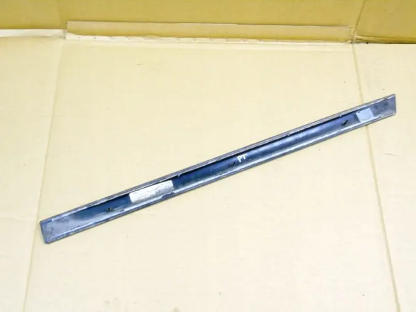 OEM OUA98EVJAB Deurlijst Rechts Achter Chrysler Pacifica image 5