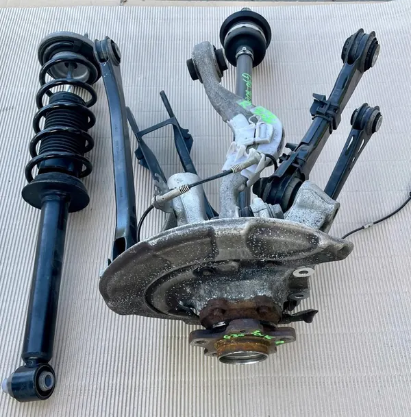 Ammortizzatore Posteriore Destro BMW 5 G30 image 2