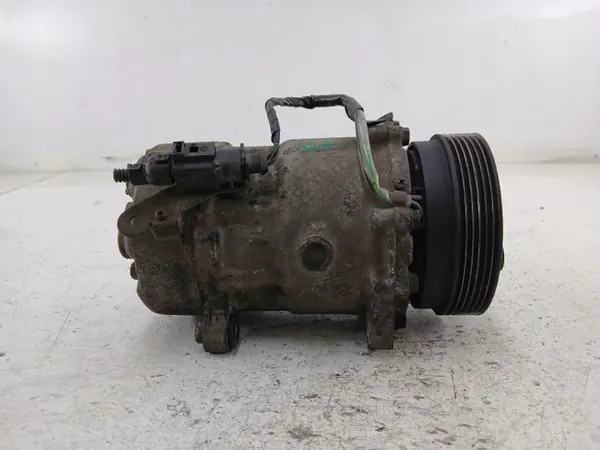 VW Sharan Galaxy MK1 1.9 TDI AC Compressor 7M3820803 image 4