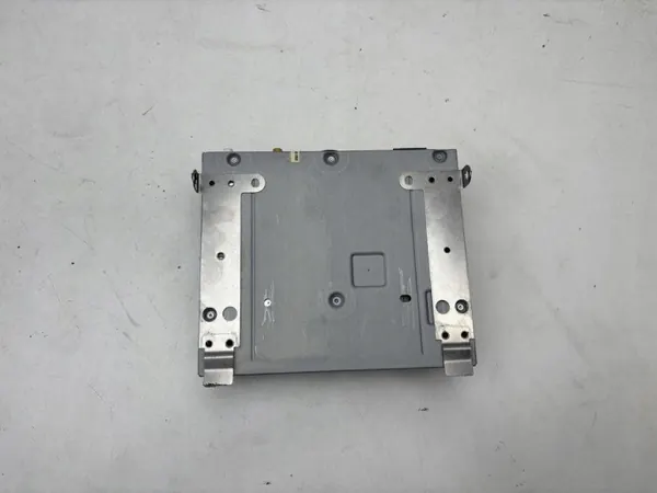 Audi OE Navigaationlukija OEM 4F0910541F - Käytetty image 4