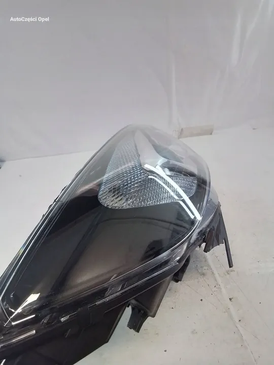 Opel Zafira C Oikea Etu Xenon Lamppu 13401002 image 5