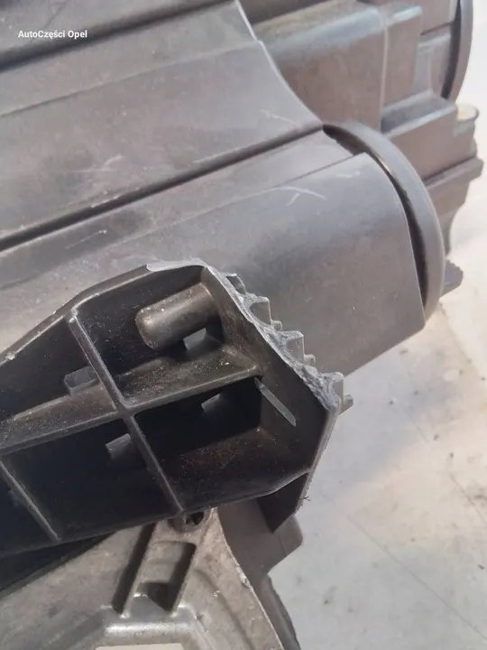 Opel Zafira C Oikea Etu Xenon Lamppu 13401002 image 8