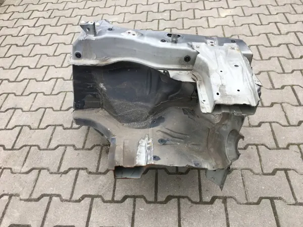 Suzuki S-Cross SX4 13- oikea etupilari ZQ6 image 7