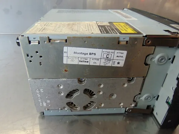 VW Touareg 7L Radio Navigatie OEM 7L6035191R image 3