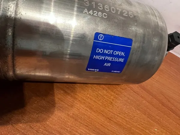 Begagnad lufttank OEM D803 för Volvo XC90 II 2018 image 4